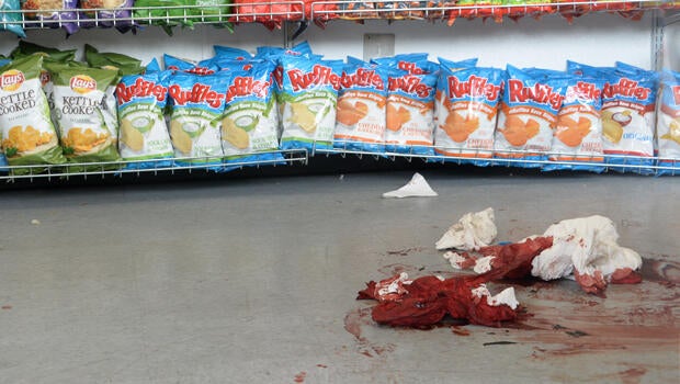 isla-vista-blood-crime-scene-620-493648423.jpg