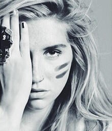 voices-kesha-220.jpg