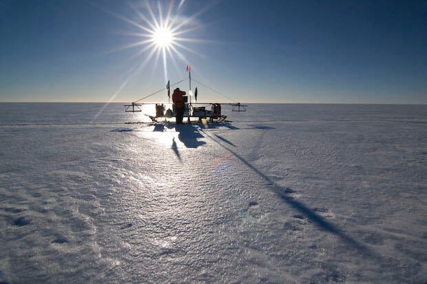 10009624-basradar-sledge-on-the-larsen-ice-shelf.jpg