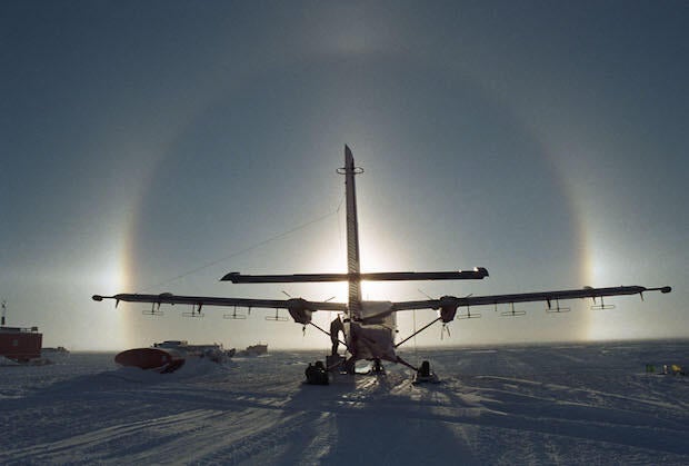 10008204-bas-radar-equipped-twin-otter.jpg