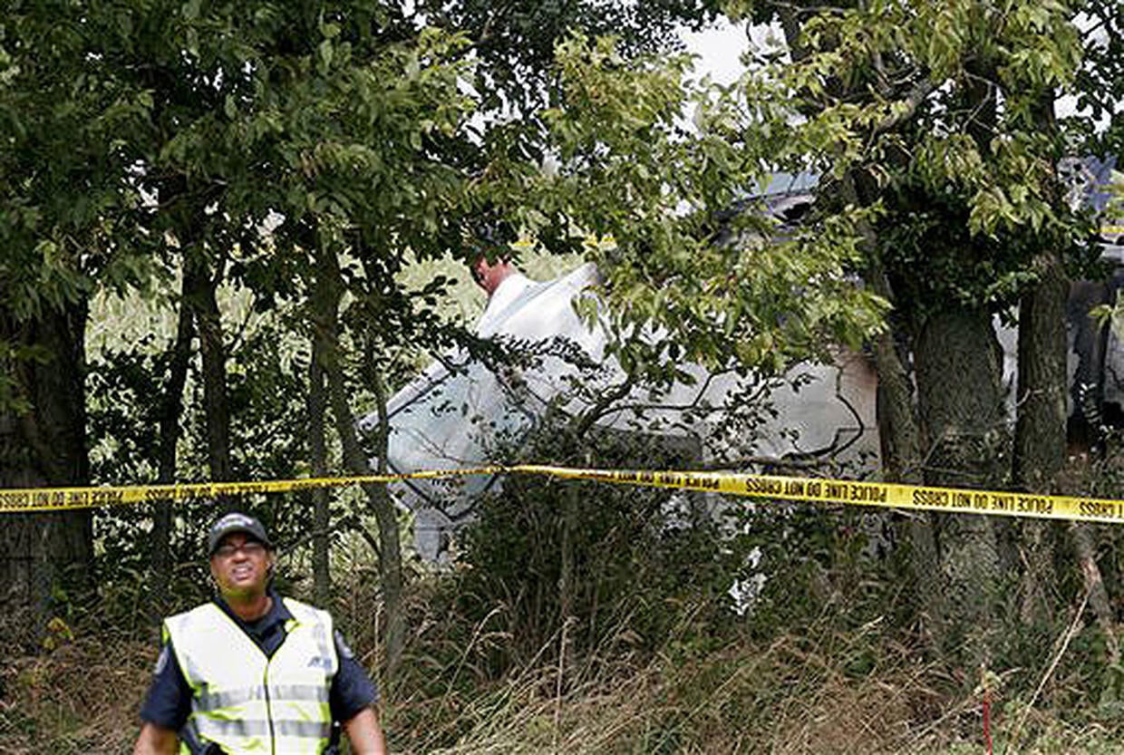 Kentucky Plane Crash Photo 10 Pictures CBS News