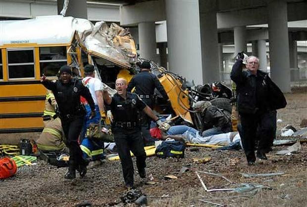 Deadly School Bus Crash - Photo 1 - Pictures - CBS News