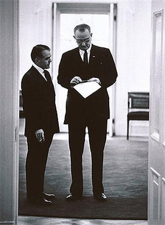 Lyndon Baines Johnson - Photo 1 - Pictures - CBS News