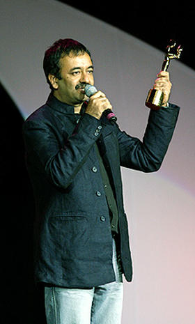 Rajkumar Hirani - Bollywood Movie Awards '07 - Pictures - CBS News