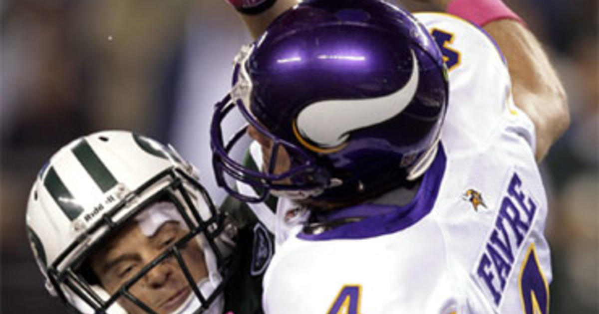 Brett Favre, Vikings Lose to NY Jets 29-20 - CBS News