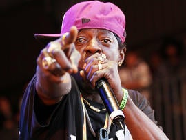 Rapper Flavor Flav arrested in Las Vegas on misdemeanor warrants