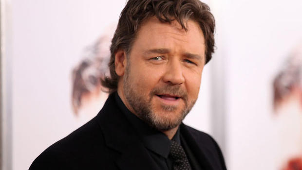 Russell Crowe gets lost Kayaking off New York&#39;s Long Island picked up by U.S. Coast Guard boat - russell_crowe