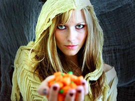 halloween, giving candy, creepy, spooky, witch, trick or treat, trick-or-treat, october, stock, 4x3