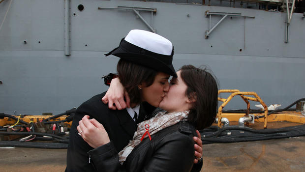 Naval Of Women In Sex 99