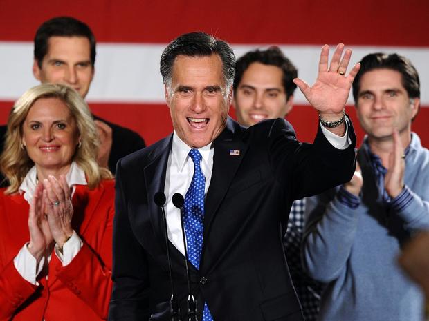 Romney congratulates Santorum, Paul