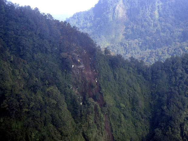 Sukhoi Superjet, crash, indonesia, airplane