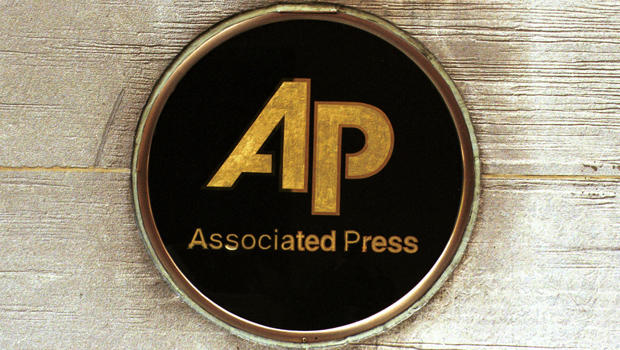 Newspaper companies back AP suit against Meltwater - CBS News
