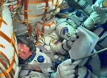 032514-launch2-crew-crop.jpg