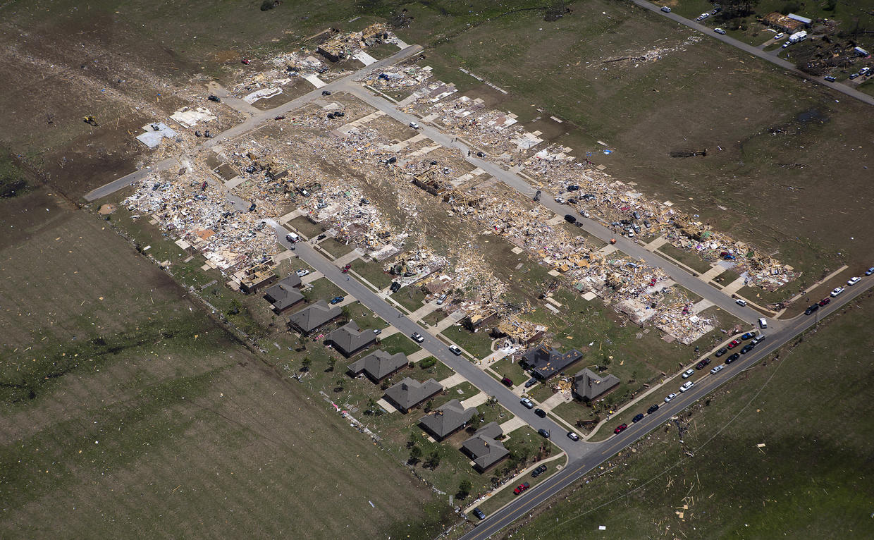 Little Rock, Arkansas Tornadoes rip Midwest and South Pictures