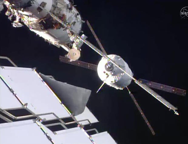 081214atv5dock4.jpg