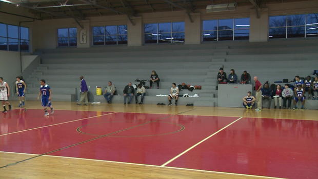 hartmanhoops-aircutframe372.jpg