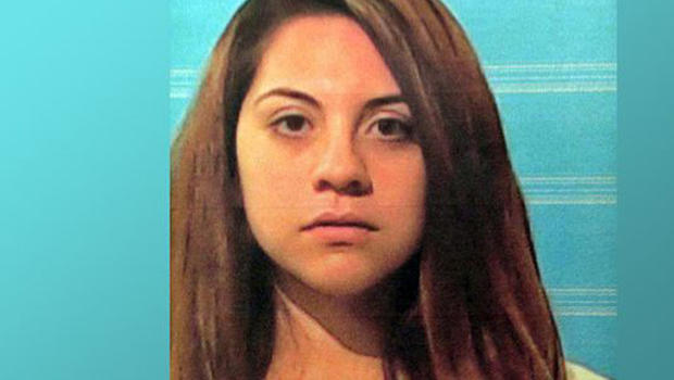 Barbara Ramirez-Sifuentes, 21, is charged in the February 2015 drowning of her twin toddlers. - 635669402232685854-pearland-mom