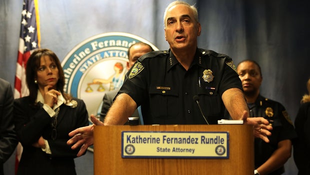 Chief: Miami Beach police sent hundreds of racist, pornographic emails - CBS News