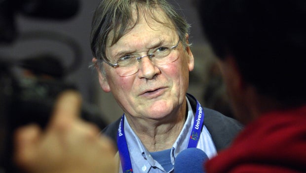 Nobel Prize Winner Resigns After Sexist Remarks