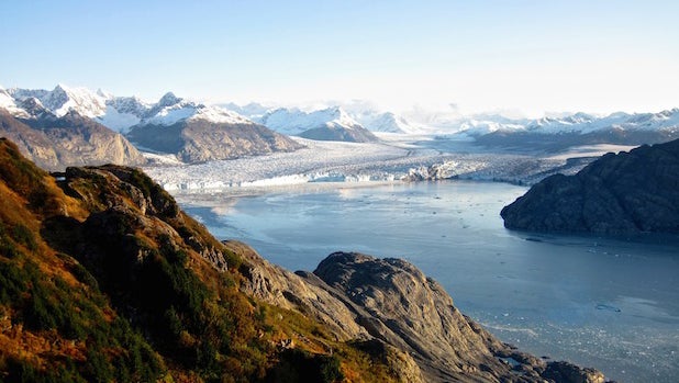 Alaska glaciers sending 75 billion tons of water into sea each year - CBS News