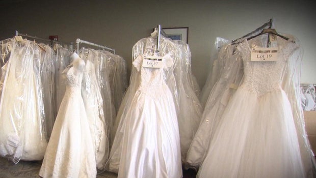 Alaska drug bust leads to federal wedding auction like no other - CBS News - CBS News