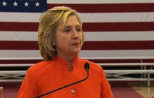 Will Clinton's email server scandal cost campaign donations?