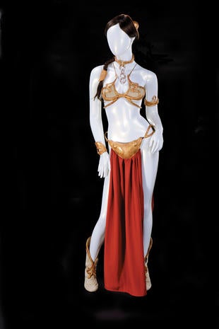 slave leia bikini jedi princess items return auction hollywood costume carrie fisher wars star auctioned among