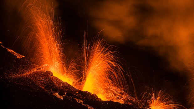 Volcanoes Linked To Earth Climate Shifts Over Past 720 Million Years ...