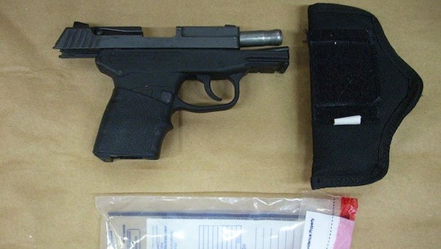George Zimmerman selling Trayvon Martin pistol - CBS News