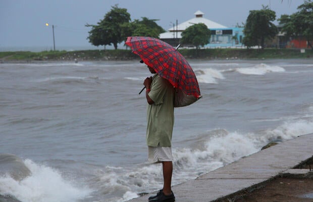2016-08-04t011127z142648936s1bettkiexabrtrmadp3storm-earl.jpg