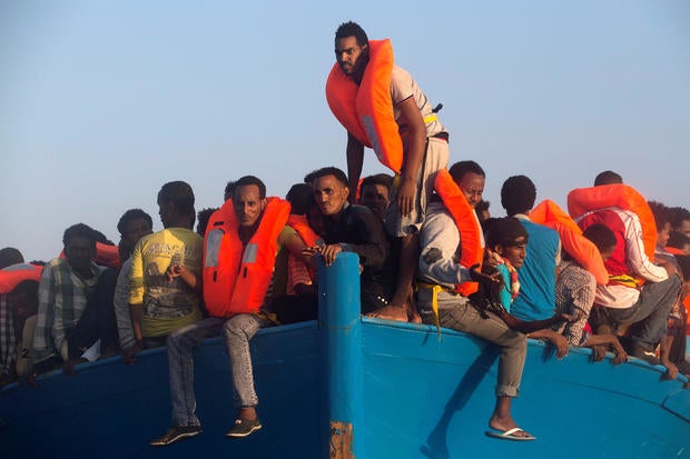 2016-08-29t091944z-1212114209-s1aetyewuqab-rtrmadp-3-europe-migrants.jpg