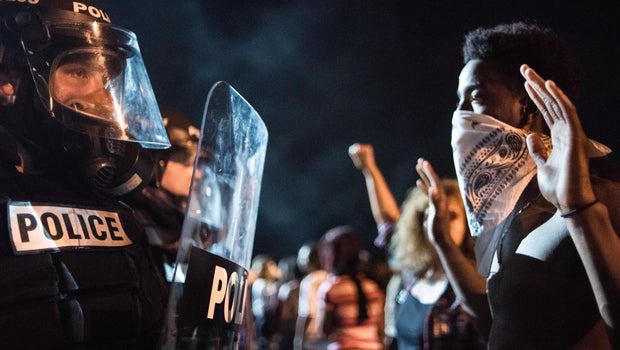 عکس+لختی+دختر+ایرانی+18 Charlotte mayor lifts curfew on the city after days of protests - CBS ...