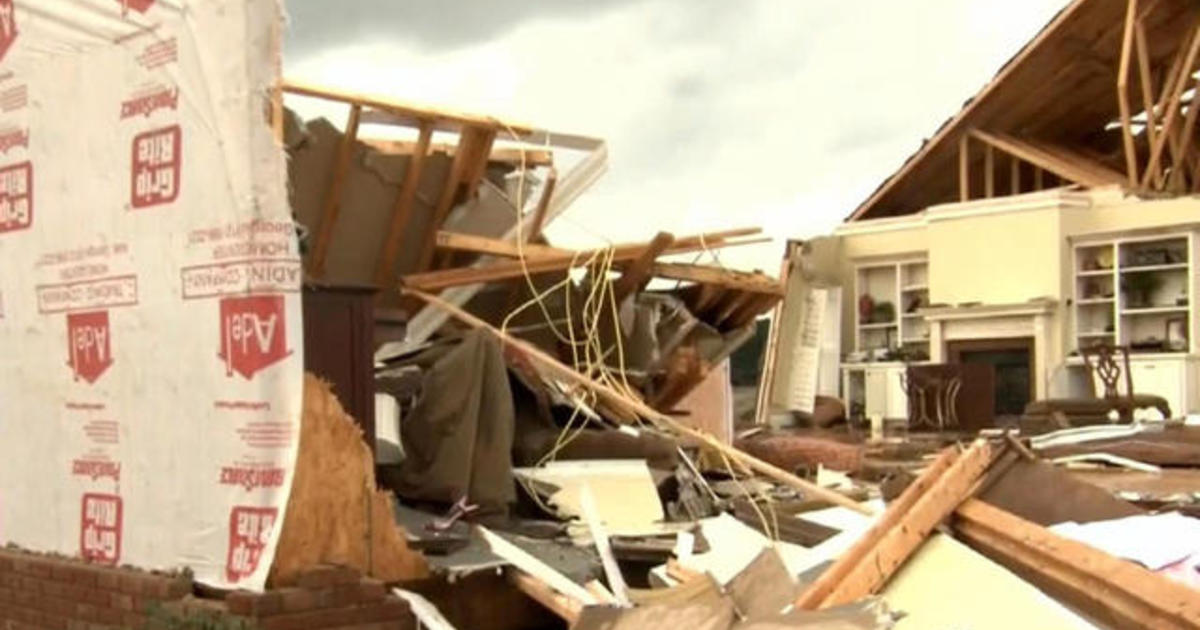 At least 19 dead as tornadoes tear through South
