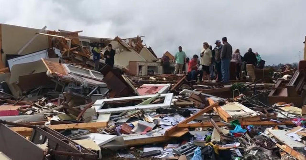 Eye Opener: Deadly tornadoes rip through Southeast