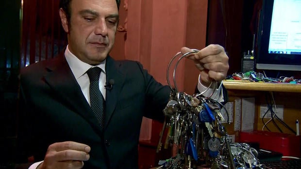 doane-vatican-keys-split.jpg