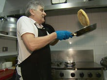 tapas-bar-cerveriz-carlos-flips-spanish-omelet-promo.jpg