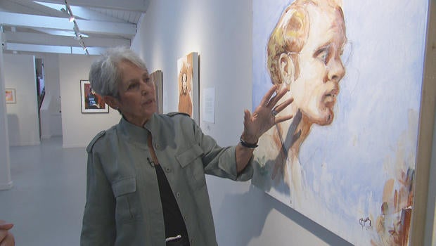 joan-baez-with-painting-of-david-harris-620.jpg