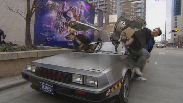 ready-player-one-ernie-cline-delorean-620.jpg
