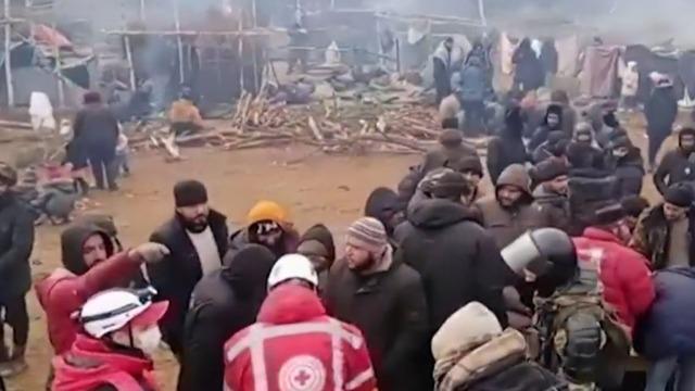 cbsn-fusion-humanitarian-crisis-brews-amid-dispute-over-migrants-at-the-belarus-poland-border-thumbnail-835778-640x360.jpg 