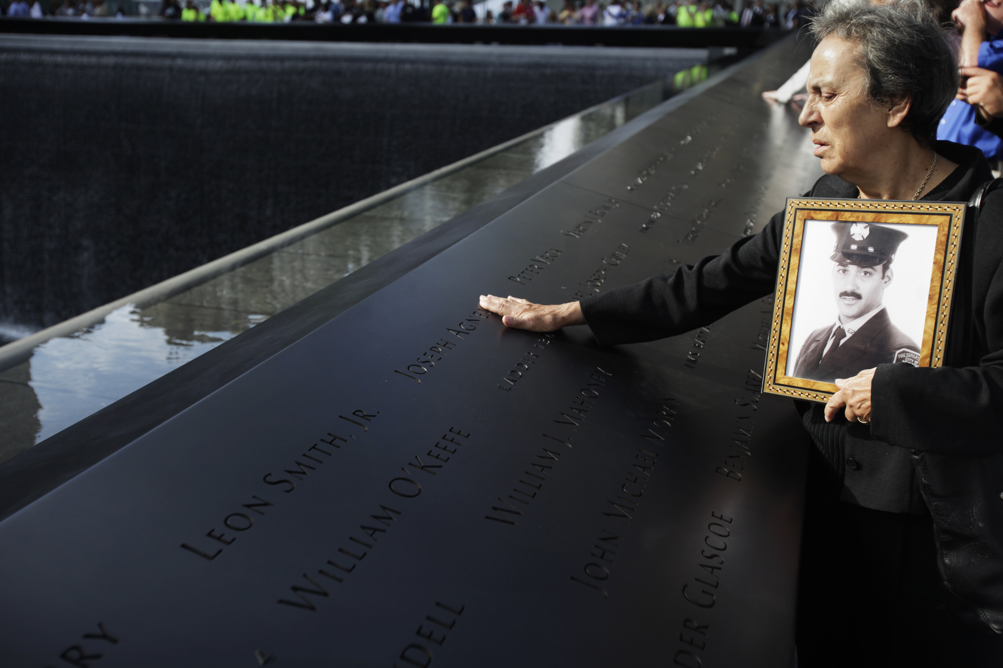 New York City Commemorates 10th Anniversary Of 9-11 Terror Attacks 