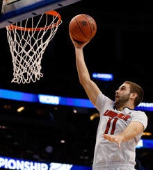 ncaa-louisville-220-479829655.jpg