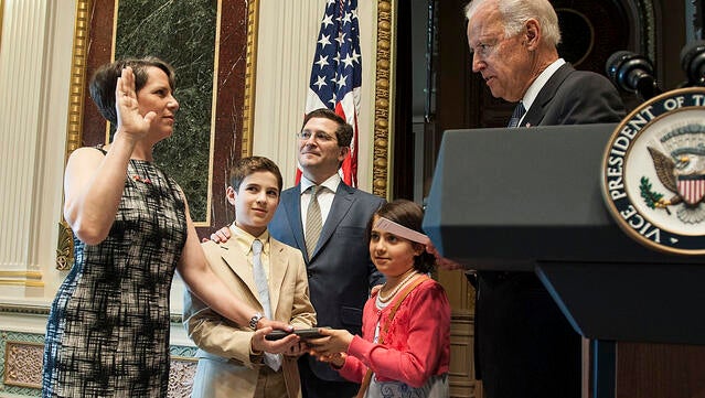 suzilevinesworn-in.jpg