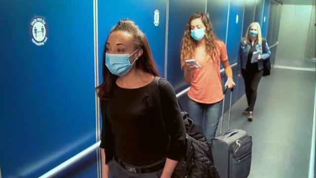 Inside United Airlines' in-airport coronavirus testing center 