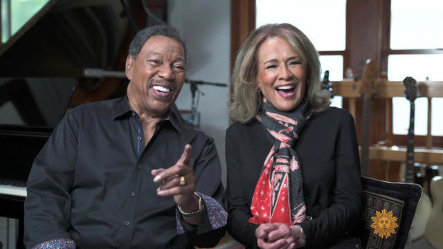 Marilyn McCoo and Billy Davis Jr. continue to let the sunshine in! 