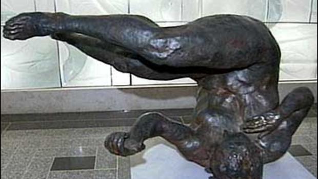 Sept. 11 Sculpture Covered Up - CBS News