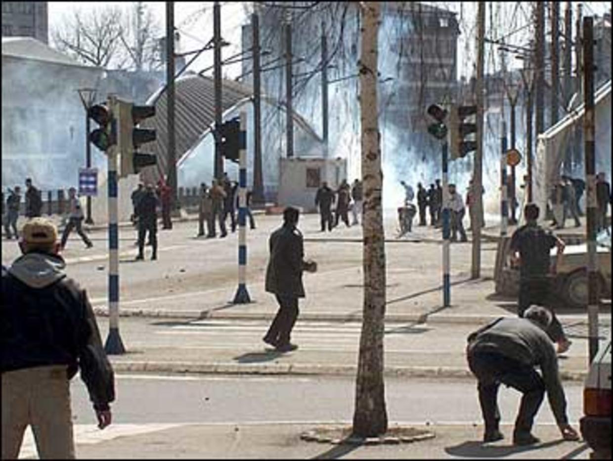 Serbia Kosovo Clashes - CBS News