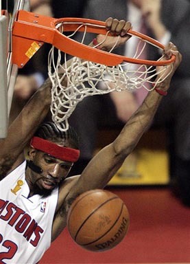 2005 NBA Finals Game 4 CBS News