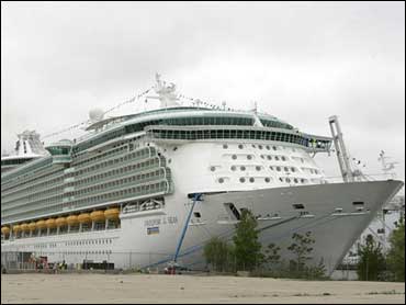 Grandfather's horror as toddler fatally plunges from cruise ship in Puerto Rico Grandfather's horror as toddler fatally plunges from cruise ship in Puerto Rico