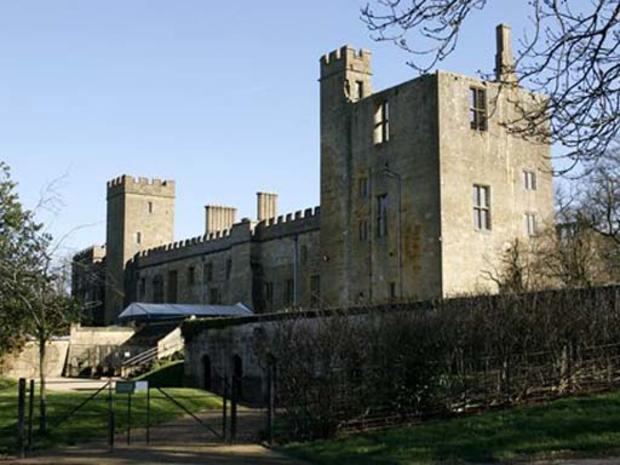 Hurley's Castle Wedding - CBS News