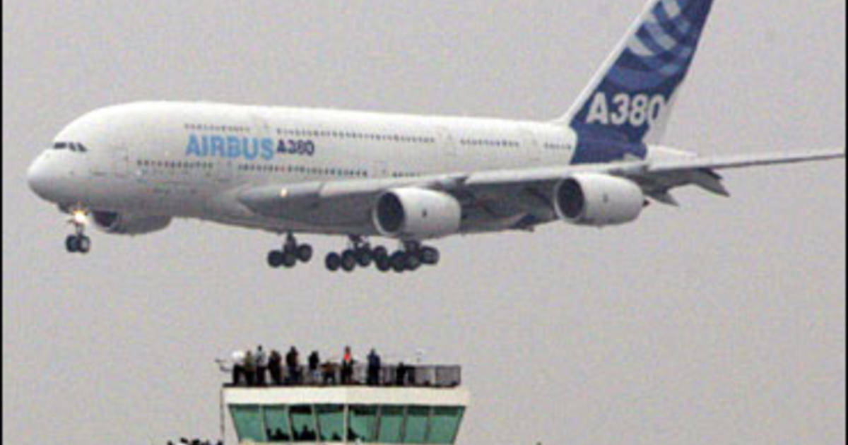 Superjumbo Jet Makes First U S Landings Cbs News